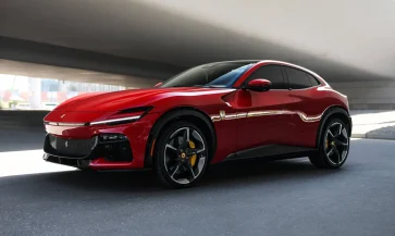 rent-ferrari-purosangue-scaled